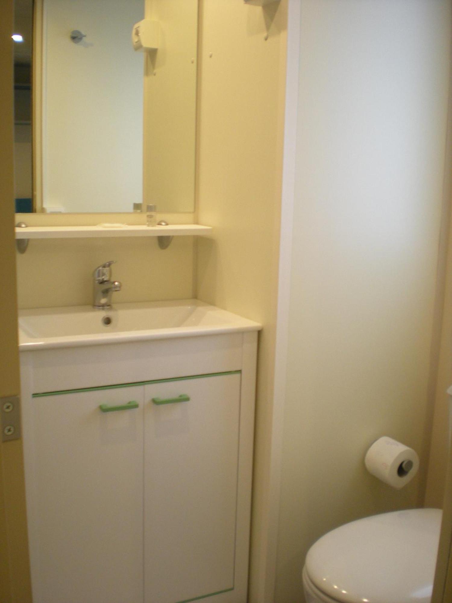 Naturist Mobile Homes Eden In Fkk Ulika بوريتش الغرفة الصورة